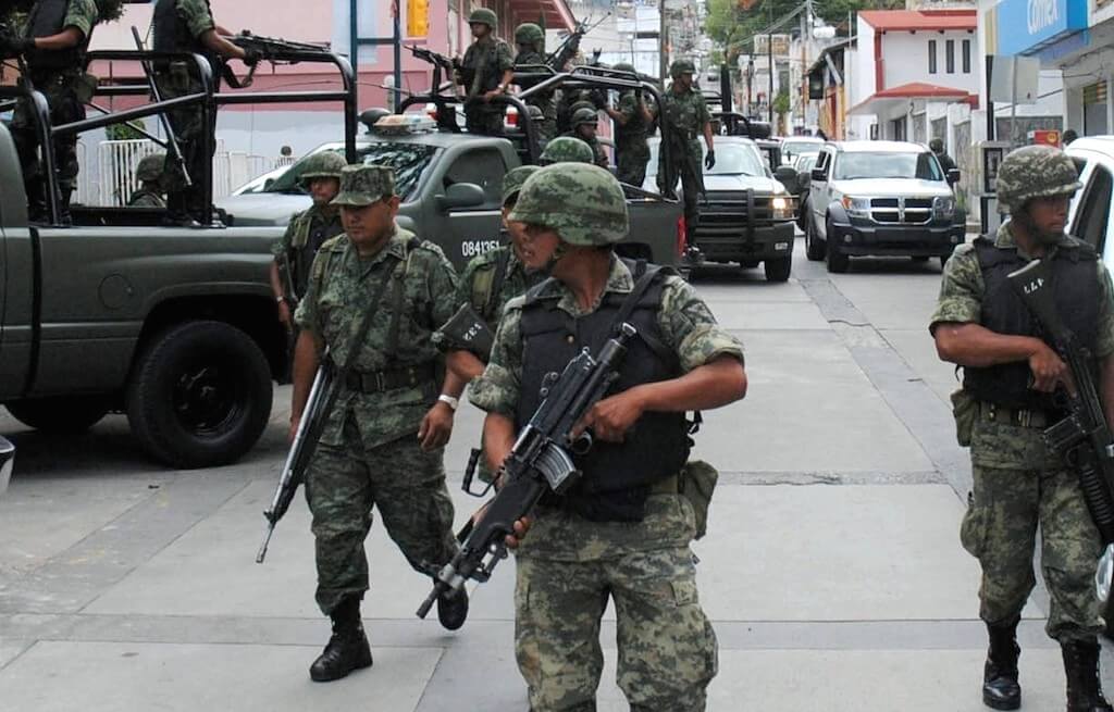 ejército-en-las-calles-copia