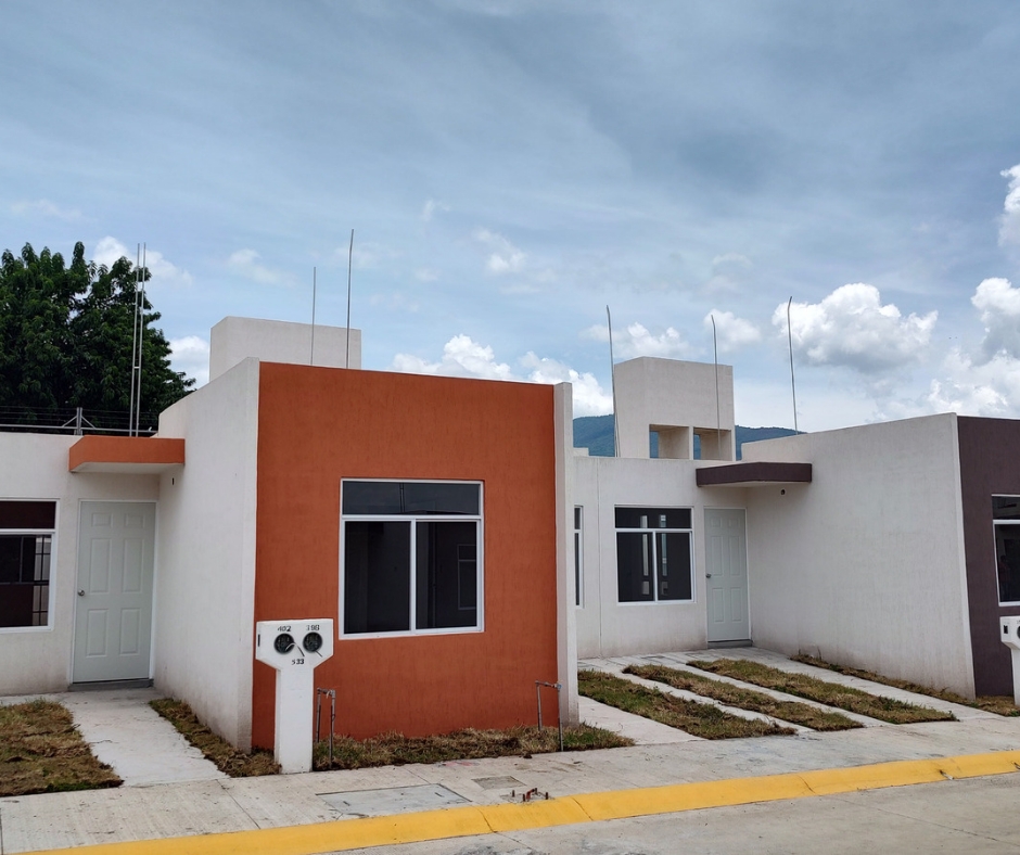 CASAS DE INFONAVIT