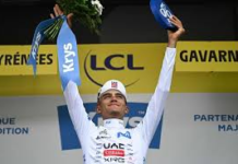 Isaac del Toro sube al podio y se coloca tercero en la clasificación general del Tour de Francia
