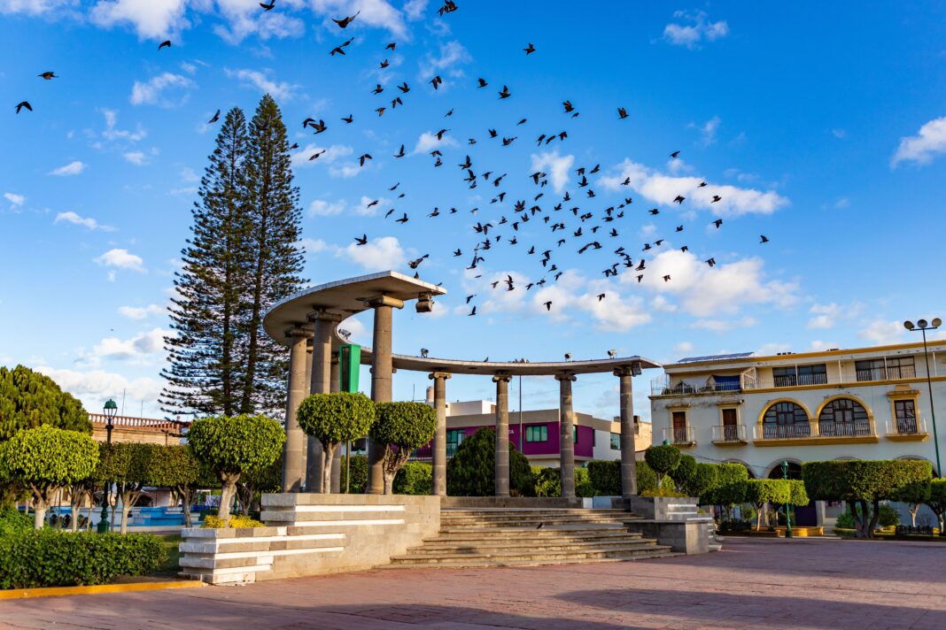 PLAZA TEPIC