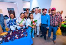 Entrega MANQ constancias de liberación de adeudos a los productores Nayaritas