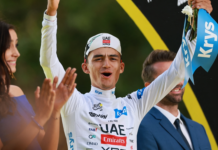Isaac del Toro domina el prólogo de la Vuelta a Alemania