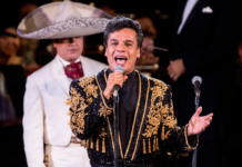 Juan Gabriel vuelve a Bellas Artes: su histórico concierto llega remasterizado a los cines