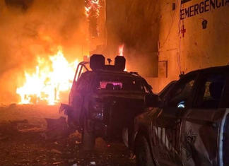 Explosión contra comandancia en Zacatecas deja al menos 10 personas lesionadas