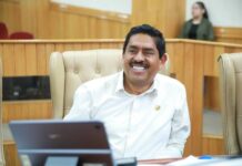 Adahán Casas va por la alcaldía de Tepic
