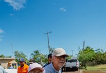 MANQ y su esposa Beatriz Estrada atienden a las comunidades afectadas por el huracan Rachel