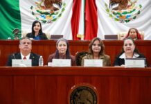 Rinden cuentas funcionarios ante el Congreso estatal